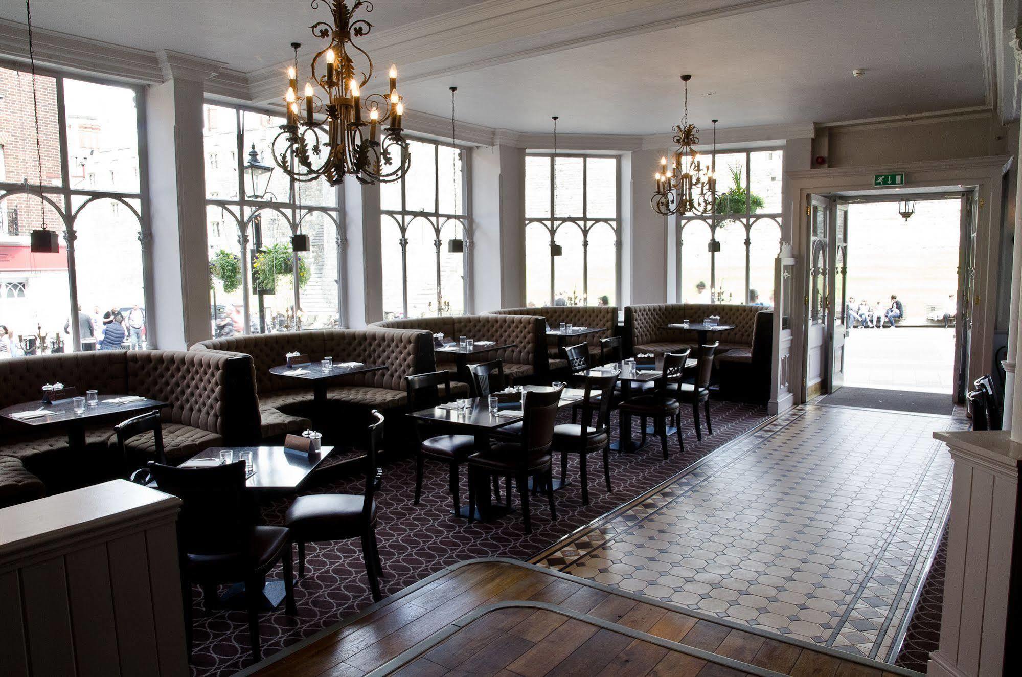 Clarion Collection Harte & Garter Hotel & Spa Windsor Exterior foto